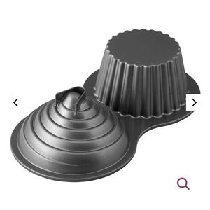 Wilton Giant Cupcake Pan